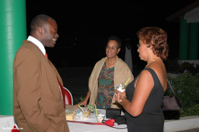 Negril Chamber Of Commerce - 22 Anniversary Dinner & Cabaret Show - Saturday, April 23, 2005 at the Negril Hills Golf Club, Sheffield, Westmoreland, Jamaica - Photos - Negril Travel Guide, Negril Jamaica WI - http://www.negriltravelguide.com - info@negriltravelguide.com...!