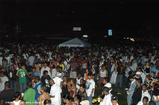 Stages @ WAVZ - Appleton ATI 2005 Negril - Saturday,  July 30, 2005 - Sponsored by: Appleton Adult Entertainment - Negril Travel Guide, Negril Jamaica WI - http://www.negriltravelguide.com - info@negriltravelguide.com...!