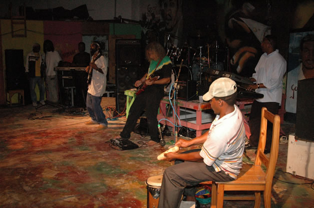 Culture - Culture's last Jamaican Concert - Money Cologne Promotions in Association with Bourbon Beach Presents Summer Splash - Monday, August 7, 2006 - Negril Travel Guide, Negril Jamaica WI - http://www.negriltravelguide.com - info@negriltravelguide.com...!