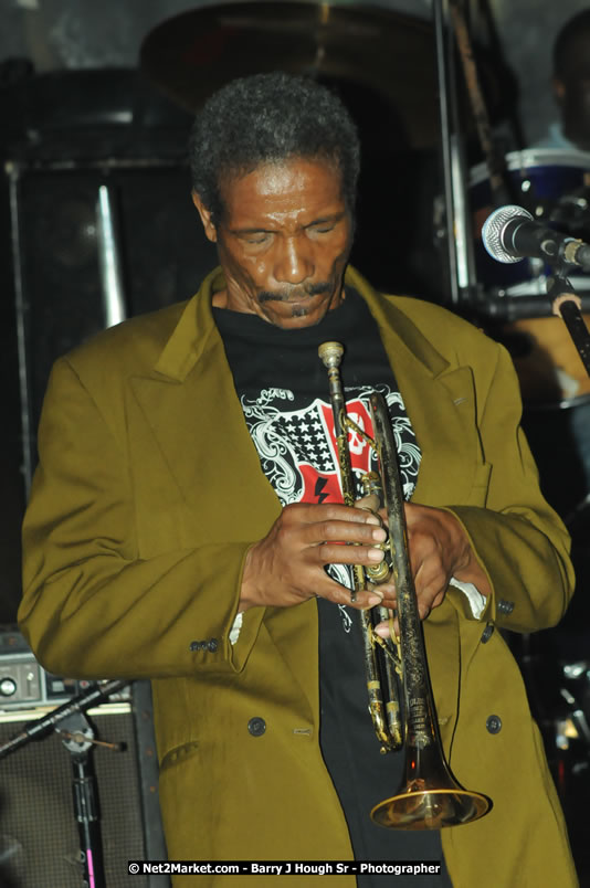 Bunny Wailer & King Yellowman at Bourbon Beach - Monday, February 25, 2008 - Bourbin Beach Restaurant, Bar, Oceanfront Accommodatioins, Live Reggae Music & Disco, Norman Manley Boulevard, Negril, Westmoreland, Jamaica W.I. - Photographs by Net2Market.com - Barry J. Hough Sr, Photographer - Negril Travel Guide, Negril Jamaica WI - http://www.negriltravelguide.com - info@negriltravelguide.com...!