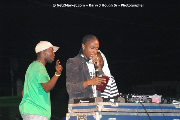 Cross De Harbour @ Lucea Car Park presented by Linkz Entertainment in association with Lucea Chamber of Commerce - Featuring Freddy Mc Gregor, Iley Dread, Mr. Vegas, Lt. Elmo, Champagne, Merital, CC, Brillant, TQ, Mad Dog, Chumps - Lucea, Hanover, Jamaica - Negril Travel Guide.com, Negril Jamaica WI - http://www.negriltravelguide.com - info@negriltravelguide.com...!