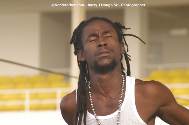 Jah Cure - Cure Fest 2007 - Longing For Concert at Trelawny Multi Purpose Stadium, Trelawny, Jamaica - Sunday, October 14, 2007 - Cure Fest 2007 October 12th-14th, 2007 Presented by Danger Promotions, Iyah Cure Promotions, and Brass Gate Promotions - Alison Young, Publicist - Photographs by Net2Market.com - Barry J. Hough Sr, Photographer - Negril Travel Guide, Negril Jamaica WI - http://www.negriltravelguide.com - info@negriltravelguide.com...!