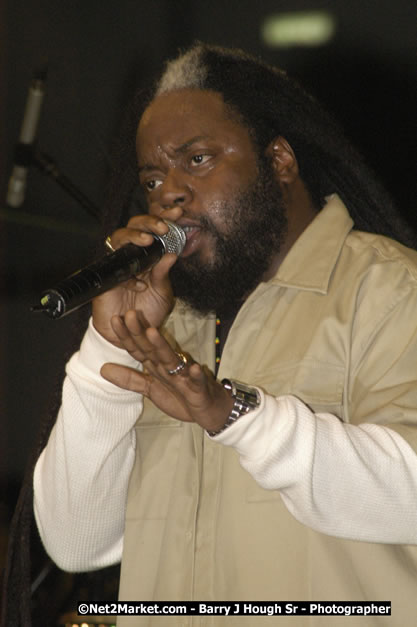 Morgan Heritage - Cure Fest 2007 - Longing For Concert at Trelawny Multi Purpose Stadium, Trelawny, Jamaica - Sunday, October 14, 2007 - Cure Fest 2007 October 12th-14th, 2007 Presented by Danger Promotions, Iyah Cure Promotions, and Brass Gate Promotions - Alison Young, Publicist - Photographs by Net2Market.com - Barry J. Hough Sr, Photographer - Negril Travel Guide, Negril Jamaica WI - http://www.negriltravelguide.com - info@negriltravelguide.com...!