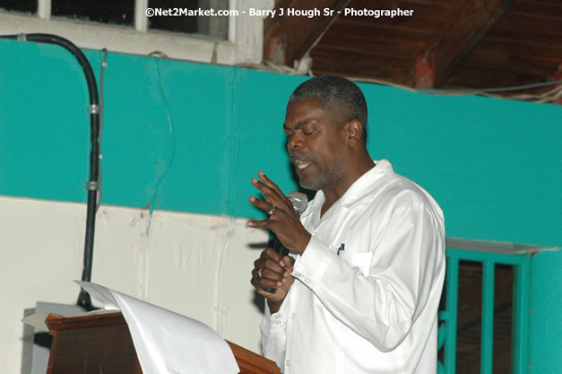 JUTA Tours Negril Chapter Annual Meeting - Clive Gordon Re-Elected as President, May 30, 2007, Negril Hills Golf Course, Sheffield, Westmoreland, Jamaica, W.I.  - Photographs by Net2Market.com - Negril Travel Guide, Negril Jamaica WI - http://www.negriltravelguide.com - info@negriltravelguide.com...!