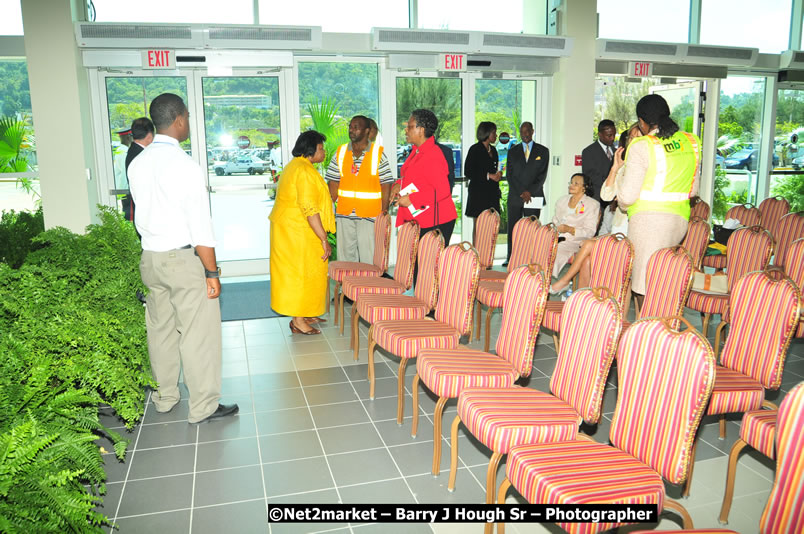 The Unveiling Of The Commemorative Plaque By The Honourable Prime Minister, Orette Bruce Golding, MP, And Their Majesties, King Juan Carlos I And Queen Sofia Of Spain - On Wednesday, February 18, 2009, Marking The Completion Of The Expansion Of Sangster International Airport, Venue at Sangster International Airport, Montego Bay, St James, Jamaica - Wednesday, February 18, 2009 - Photographs by Net2Market.com - Barry J. Hough Sr, Photographer/Photojournalist - Negril Travel Guide, Negril Jamaica WI - http://www.negriltravelguide.com - info@negriltravelguide.com...!