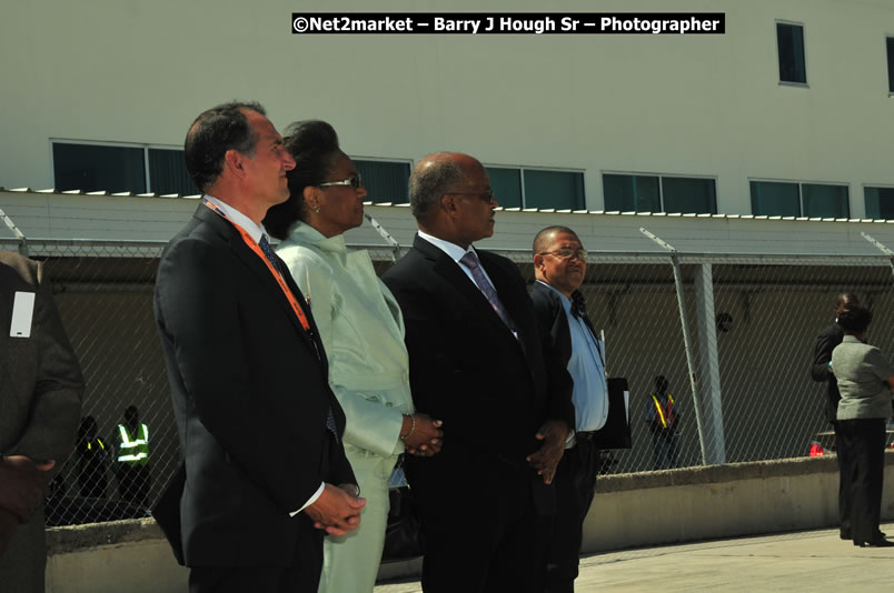 The Unveiling Of The Commemorative Plaque By The Honourable Prime Minister, Orette Bruce Golding, MP, And Their Majesties, King Juan Carlos I And Queen Sofia Of Spain - On Wednesday, February 18, 2009, Marking The Completion Of The Expansion Of Sangster International Airport, Venue at Sangster International Airport, Montego Bay, St James, Jamaica - Wednesday, February 18, 2009 - Photographs by Net2Market.com - Barry J. Hough Sr, Photographer/Photojournalist - Negril Travel Guide, Negril Jamaica WI - http://www.negriltravelguide.com - info@negriltravelguide.com...!