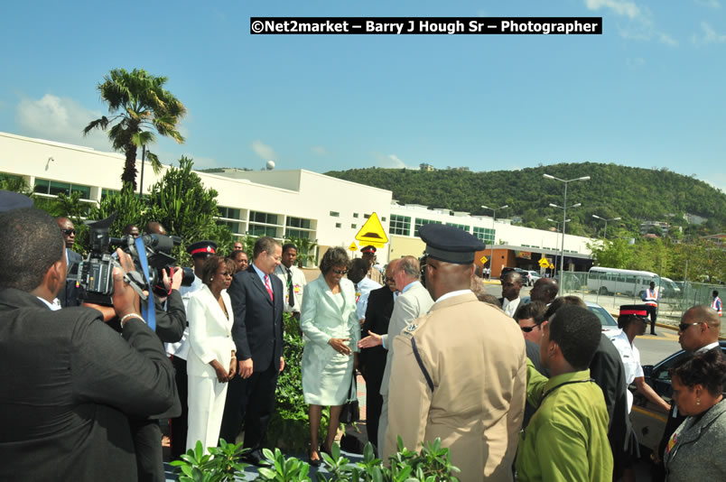 The Unveiling Of The Commemorative Plaque By The Honourable Prime Minister, Orette Bruce Golding, MP, And Their Majesties, King Juan Carlos I And Queen Sofia Of Spain - On Wednesday, February 18, 2009, Marking The Completion Of The Expansion Of Sangster International Airport, Venue at Sangster International Airport, Montego Bay, St James, Jamaica - Wednesday, February 18, 2009 - Photographs by Net2Market.com - Barry J. Hough Sr, Photographer/Photojournalist - Negril Travel Guide, Negril Jamaica WI - http://www.negriltravelguide.com - info@negriltravelguide.com...!