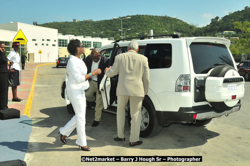 The Unveiling Of The Commemorative Plaque By The Honourable Prime Minister, Orette Bruce Golding, MP, And Their Majesties, King Juan Carlos I And Queen Sofia Of Spain - On Wednesday, February 18, 2009, Marking The Completion Of The Expansion Of Sangster International Airport, Venue at Sangster International Airport, Montego Bay, St James, Jamaica - Wednesday, February 18, 2009 - Photographs by Net2Market.com - Barry J. Hough Sr, Photographer/Photojournalist - Negril Travel Guide, Negril Jamaica WI - http://www.negriltravelguide.com - info@negriltravelguide.com...!