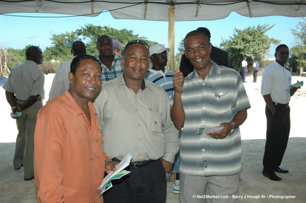 Palladium Hotels & Resorts - Groundbreaking of the 1600-Room Grand Palladium Lady Hamilton Resort & Spa and the Grand Palludium Jamaica Resort & Spa - Special Address: The Most Honorable Portia Simpson-Miller, O.N., M.P., Prime Minister of Jamaica - The Point, Lucea, Hanover, Saturday, November 11, 2006 @ 2:00 pm - Negril Travel Guide, Negril Jamaica WI - http://www.negriltravelguide.com - info@negriltravelguide.com...!