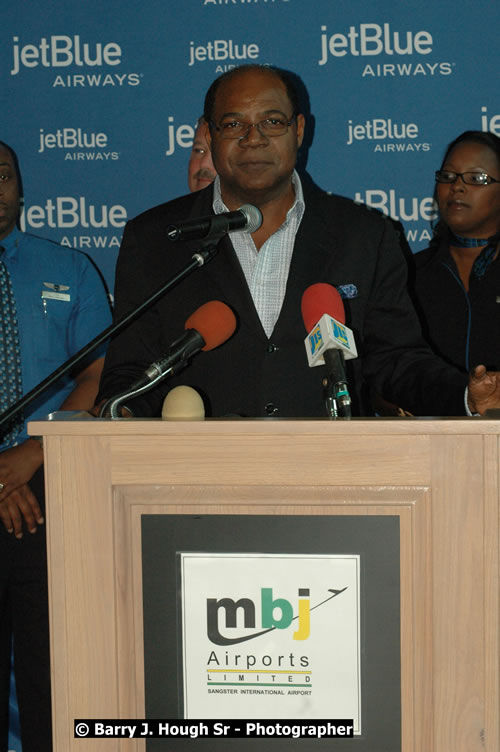 JetBue Airways' Inaugural Air Service between Sangster International Airport, Montego Bay and John F. Kennedy Airport, New York at MBJ Airports Sangster International Airport, Montego Bay, St. James, Jamaica - Thursday, May 21, 2009 - Photographs by Net2Market.com - Barry J. Hough Sr, Photographer/Photojournalist - Negril Travel Guide, Negril Jamaica WI - http://www.negriltravelguide.com - info@negriltravelguide.com...!