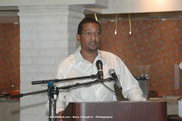 Minister of Toursim Luncheon - Minister of Tourism, Hon. Edmund Bartlett - Director of Tourism, Basil Smith - Saturday, December 15, 2007 - Rose Hall Resort and Country Club, Rose Hall, Montego Bay, Jamaica W.I. - Photographs by Net2Market.com - Barry J. Hough Sr, Photographer - Negril Travel Guide, Negril Jamaica WI - http://www.negriltravelguide.com - info@negriltravelguide.com...!