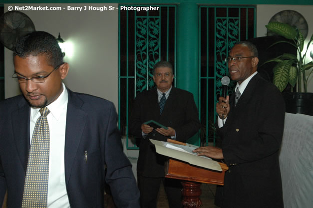 Negril Chamber of Commerce - 24th Anniversary Dinner Photos - Saturday, April 21, 2007 - Negril Hills Country Club, Sheffield, Westmoreland, Jamaica W.I. - Negril Travel Guide, Negril Jamaica WI - http://www.negriltravelguide.com - info@negriltravelguide.com...!