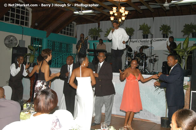 Negril Chamber of Commerce - 24th Anniversary Dinner Photos - Saturday, April 21, 2007 - Negril Hills Country Club, Sheffield, Westmoreland, Jamaica W.I. - Negril Travel Guide, Negril Jamaica WI - http://www.negriltravelguide.com - info@negriltravelguide.com...!