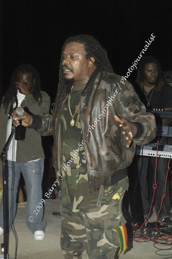  Luciano "Live in Concert" Negril Escape Resort & Spa, Openning Acts: Justice Merchant, and Timmi Burrell, Backing Band: JAH Messenjah, One Love Reggae Summer Series, West End, Negril, Westmoreland, Jamaica W.I. - Tuesday, August 11, 2009 - Photographs by Barry J. Hough Sr. Photojournalist/Photograper - Photographs taken with a Nikon D70, D100, or D300 - Negril Travel Guide, Negril Jamaica WI - http://www.negriltravelguide.com - info@negriltravelguide.com...!