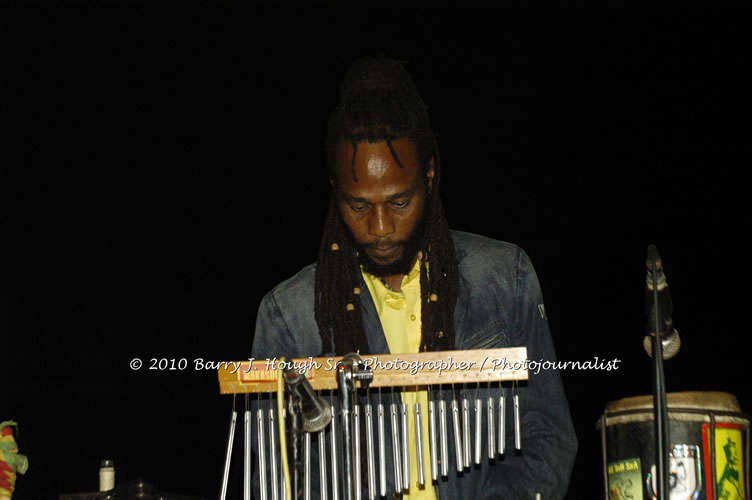 John Holt - Live in Concert - Also featuring Uprising Bank, plus DJ Gemini @ One Love Reggae Concerts Series 09/10 @ Negril Escape Resort & Spa, February 9, 2010, One Love Drive, West End, Negril, Westmoreland, Jamaica W.I. - Photographs by Net2Market.com - Barry J. Hough Sr, Photographer/Photojournalist - The Negril Travel Guide - Negril's and Jamaica's Number One Concert Photography Web Site with over 40,000 Jamaican Concert photographs Published -  Negril Travel Guide, Negril Jamaica WI - http://www.negriltravelguide.com - info@negriltravelguide.com...!