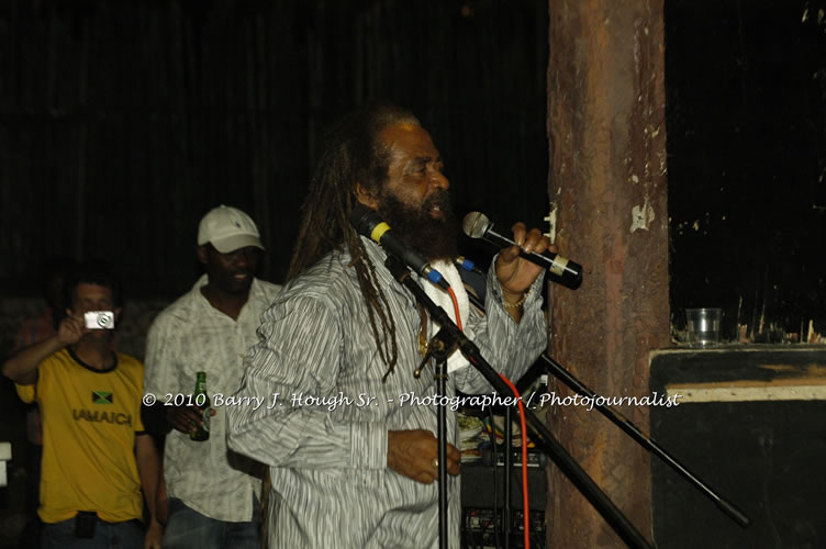 John Holt - Live in Concert - Also featuring Uprising Bank, plus DJ Gemini @ One Love Reggae Concerts Series 09/10 @ Negril Escape Resort & Spa, February 9, 2010, One Love Drive, West End, Negril, Westmoreland, Jamaica W.I. - Photographs by Net2Market.com - Barry J. Hough Sr, Photographer/Photojournalist - The Negril Travel Guide - Negril's and Jamaica's Number One Concert Photography Web Site with over 40,000 Jamaican Concert photographs Published -  Negril Travel Guide, Negril Jamaica WI - http://www.negriltravelguide.com - info@negriltravelguide.com...!