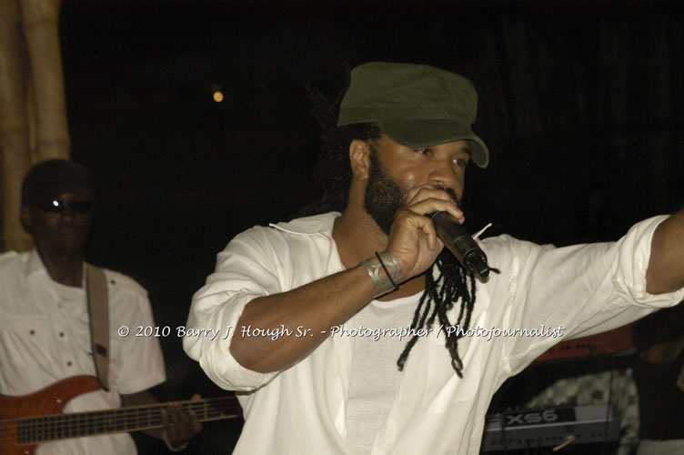 Julian Marley - Grammy Nominee & Son of the Legend Bob Marley - Live in Concert - Also featuring Ras Noble, Power Drill, Iron Head, & Robin Banks - Backing Band Roots Warrior, plus DJ Gemini @ One Love Reggae Concerts Series 09/10 @ Negril Escape Resort & Spa, February 2, 2010, One Love Drive, West End, Negril, Westmoreland, Jamaica W.I. - Photographs by Net2Market.com - Barry J. Hough Sr, Photographer/Photojournalist - The Negril Travel Guide - Negril's and Jamaica's Number One Concert Photography Web Site with over 40,000 Jamaican Concert photographs Published -  Negril Travel Guide, Negril Jamaica WI - http://www.negriltravelguide.com - info@negriltravelguide.com...!