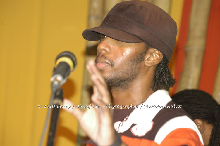 Marcia Griffiths & Edge Michael - Live In Concert - One Love Reggae Concert Series 09/10 @ Negril Escape Resort and Spa, December 29, 2009, One Love Drive, West End, Negril, Westmoreland, Jamaica W.I. - Photographs by Net2Market.com - Barry J. Hough Sr, Photographer/Photojournalist - Negril Travel Guide, Negril Jamaica WI - http://www.negriltravelguide.com - info@negriltravelguide.com...!