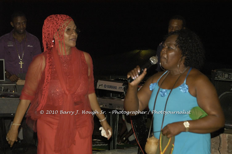 Marcia Griffiths & Edge Michael - Live In Concert - One Love Reggae Concert Series 09/10 @ Negril Escape Resort and Spa, December 29, 2009, One Love Drive, West End, Negril, Westmoreland, Jamaica W.I. - Photographs by Net2Market.com - Barry J. Hough Sr, Photographer/Photojournalist - Negril Travel Guide, Negril Jamaica WI - http://www.negriltravelguide.com - info@negriltravelguide.com...!