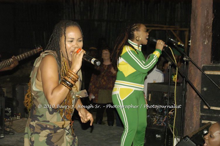 Queen Ifrica - Live In Concert - One Love Reggae Concert Series 09/10 @ Negril Escape Resort and Spa, January 5, 2010, One Love Drive, West End, Negril, Westmoreland, Jamaica W.I. - Photographs by Net2Market.com - Barry J. Hough Sr, Photographer/Photojournalist - Negril Travel Guide, Negril Jamaica WI - http://www.negriltravelguide.com - info@negriltravelguide.com...!