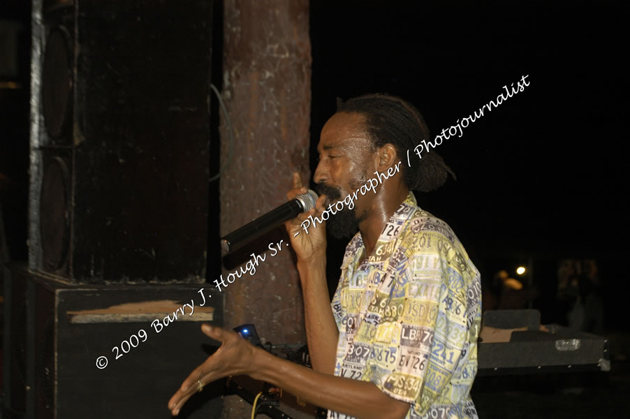  Sanchez - Live in Concert - at the One Love Reggae Concert Series 09/10 @ Negril Escape Resort & Spa - Also Featuring: Timmi Burrell and Justice Merchant- Backing Band Roots Warrior - DJ Gemini - MC Oliver Cargill, Negril Escape Resort & Spa, One Love Drive, West End, Negril, Westmoreland, Jamaica W.I. - Tuesday, November 24, 2009 - Photographs by Net2Market.com - Barry J. Hough Sr, Photographer / Photojournalist - Photos taken with a Nikon D70, D100, or D300 - Negril Travel Guide, Negril Jamaica WI - http://www.negriltravelguide.com - info@negriltravelguide.com...!