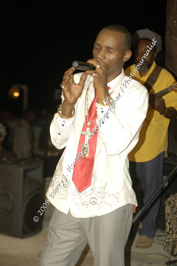  Sanchez - Live in Concert - at the One Love Reggae Concert Series 09/10 @ Negril Escape Resort & Spa - Also Featuring: Timmi Burrell and Justice Merchant- Backing Band Roots Warrior - DJ Gemini - MC Oliver Cargill, Negril Escape Resort & Spa, One Love Drive, West End, Negril, Westmoreland, Jamaica W.I. - Tuesday, November 24, 2009 - Photographs by Net2Market.com - Barry J. Hough Sr, Photographer / Photojournalist - Photos taken with a Nikon D70, D100, or D300 - Negril Travel Guide, Negril Jamaica WI - http://www.negriltravelguide.com - info@negriltravelguide.com...!