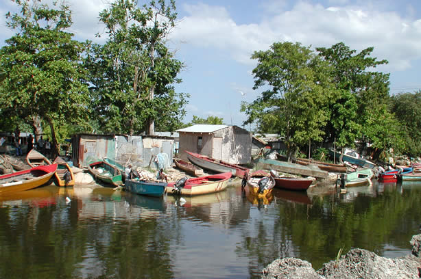 A Photo Walk along Negril's Famous Seven Mile Beach - Negril Travel Guide, Negril Jamaica WI - http://www.negriltravelguide.com - info@negriltravelguide.com...!