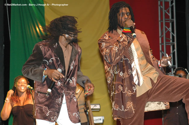 Sugar Roy & Conroy Crystal @ Tru-Juice Rebel Salute 2007 - Saturday, January 13, 2007, Port Kaiser Sports Club, St. Elizabeth - Negril Travel Guide, Negril Jamaica WI - http://www.negriltravelguide.com - info@negriltravelguide.com...!