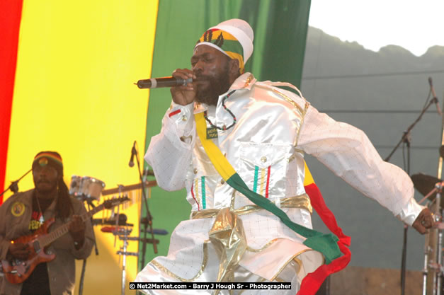 Capleton at Tru-Juice Rebel Salute 2008 - The 15th staging of Tru-Juice Rebel Salute, Saturday, January 12, 2008, Port Kaiser Sports Club, St. Elizabeth, Jamaica W.I. - Photographs by Net2Market.com - Barry J. Hough Sr, Photographer - Negril Travel Guide, Negril Jamaica WI - http://www.negriltravelguide.com - info@negriltravelguide.com...!