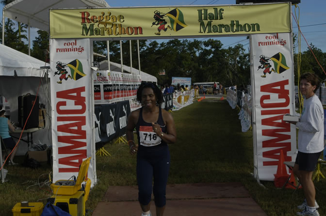 Reggae Marathon 2004 - Negril Travel Guide, Negril Jamaica WI - http://www.negriltravelguide.com - info@negriltravelguide.com...!