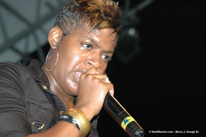 Fantasia - Red Stripe Reggae Sumfest 2005 - International Night #2 - July 23th, 2005 - Negril Travel Guide, Negril Jamaica WI - http://www.negriltravelguide.com - info@negriltravelguide.com...!