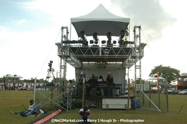 Venue Pre Explosion - Thursday, July 19, 2007 - Red Stripe Reggae Sumfest at Catherine Hall, Montego Bay, St Jamaica, Jamaica W.I. - Negril Travel Guide.com, Negril Jamaica WI - http://www.negriltravelguide.com - info@negriltravelguide.com...!