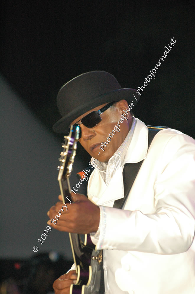 Tito Jackson @ Reggae Sumfest 2009 - International Night 2 - Tito Jackson, brother of the late King of Pop Michael Jackson performed live at Reggae Sumfest 2009. Reggae Sumfest 2009,Catherine Hall, Montego Bay, St. James, Jamaica W.I. - Saturday, July 25, 2009 - Reggae Sumfest 2009, July 19 - 25, 2009 - Photographs by Net2Market.com - Barry J. Hough Sr. Photojournalist/Photograper - Photographs taken with a Nikon D70, D100, or D300 - Negril Travel Guide, Negril Jamaica WI - http://www.negriltravelguide.com - info@negriltravelguide.com...!