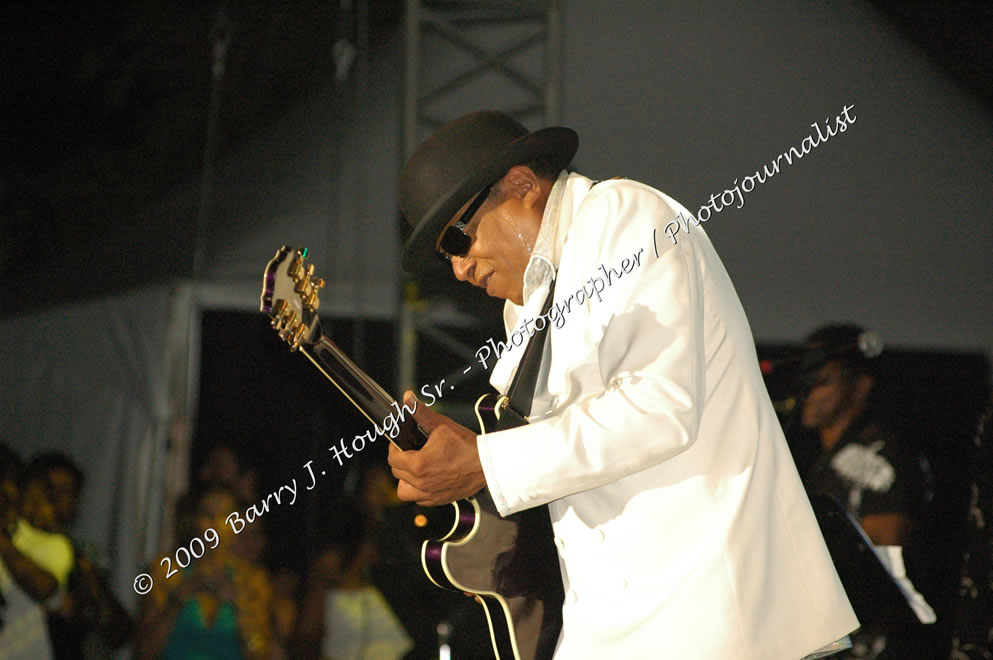 Tito Jackson @ Reggae Sumfest 2009 - International Night 2 - Tito Jackson, brother of the late King of Pop Michael Jackson performed live at Reggae Sumfest 2009. Reggae Sumfest 2009,Catherine Hall, Montego Bay, St. James, Jamaica W.I. - Saturday, July 25, 2009 - Reggae Sumfest 2009, July 19 - 25, 2009 - Photographs by Net2Market.com - Barry J. Hough Sr. Photojournalist/Photograper - Photographs taken with a Nikon D70, D100, or D300 - Negril Travel Guide, Negril Jamaica WI - http://www.negriltravelguide.com - info@negriltravelguide.com...!