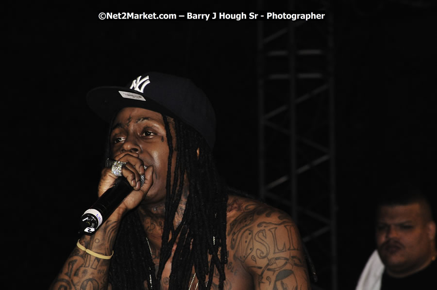 Lil Wayne @ Reggae Sumfest 2008 International Night 2, Catherine Hall, Montego Bay - Saturday, July 19, 2008 - Reggae Sumfest 2008 July 13 - July 19, 2008 - Photographs by Net2Market.com - Barry J. Hough Sr. Photojournalist/Photograper - Photographs taken with a Nikon D300 - Negril Travel Guide, Negril Jamaica WI - http://www.negriltravelguide.com - info@negriltravelguide.com...!