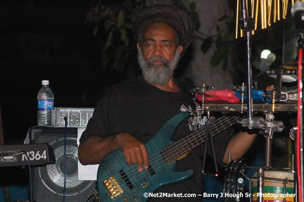 Tarrus Riley, Jimmy Riley, and Dwayne Stephensen - Money Cologne Promotions in association with "British Link Up" presents Summer Jam featuring She's Royal Tarrus Riley & Jimmy Riley - Plus Ras Slick, Sham Dawg, and Whiskey Bagio @ Roots Bamboo, Norman Manley Boulevard, Negril, Jamaica W.I. - Backed up Dean Fraser & The Hurricanne Band - MC Barry G and Rev. BB - July 25, 2007 - Negril Travel Guide.com, Negril Jamaica WI - http://www.negriltravelguide.com - info@negriltravelguide.com...!