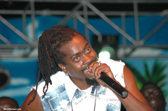 Beenie Man - Spring Break 2005 -  6th Anniversary - All Day - All Night - Photo Gallery - Sunday, March 13th - Long Bay Beach, Negril Jamaica - Negril Travel Guide, Negril Jamaica WI - http://www.negriltravelguide.com - info@negriltravelguide.com...!