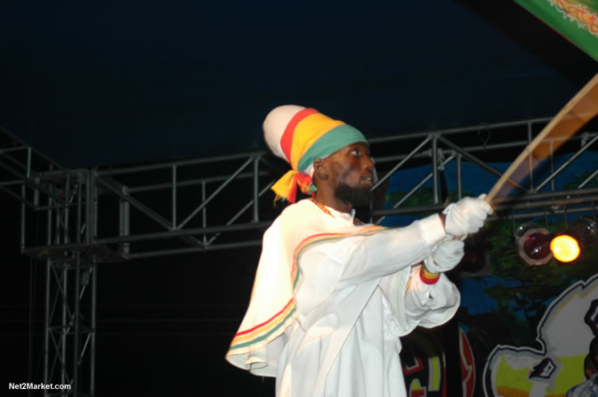 Fantan Mojah - Spring Break 2005 -  6th Anniversary - All Day - All Night - Photo Gallery - Sunday, March 13th - Long Bay Beach, Negril Jamaica - Negril Travel Guide, Negril Jamaica WI - http://www.negriltravelguide.com - info@negriltravelguide.com...!