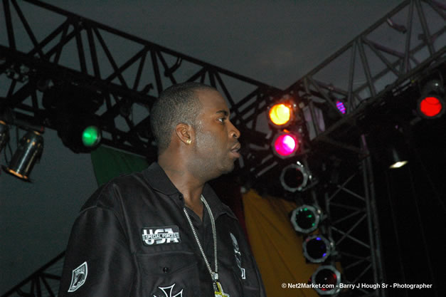 50 Cent & G-Unit - Ignition - The Internation Fire Blazes - Friday, July 21, 2006 - Montego Bay, Jamaica - Negril Travel Guide, Negril Jamaica WI - http://www.negriltravelguide.com - info@negriltravelguide.com...!