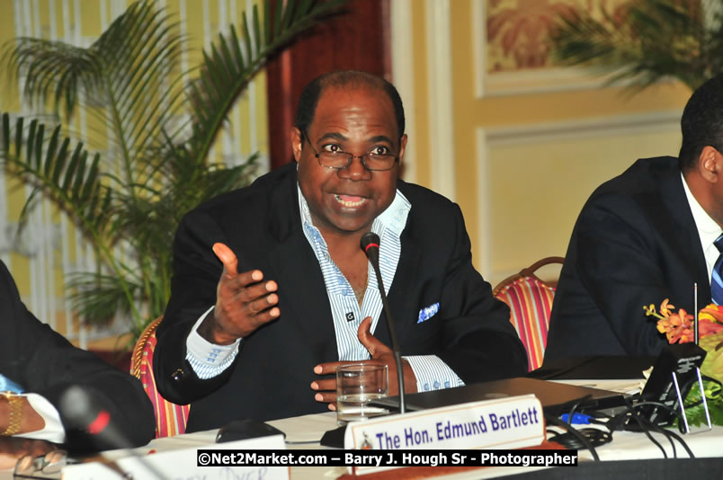 The University Of The West Indies, Mona, Policy Conference: Examining The Impact Of Gaming On The Society, Venue at Ritz - Carlton, Rose Hall, Montego Bay, St James, Jamaica - Saturday, April 18, 2009 - Photographs by Net2Market.com - Barry J. Hough Sr, Photographer/Photojournalist - Negril Travel Guide, Negril Jamaica WI - http://www.negriltravelguide.com - info@negriltravelguide.com...!