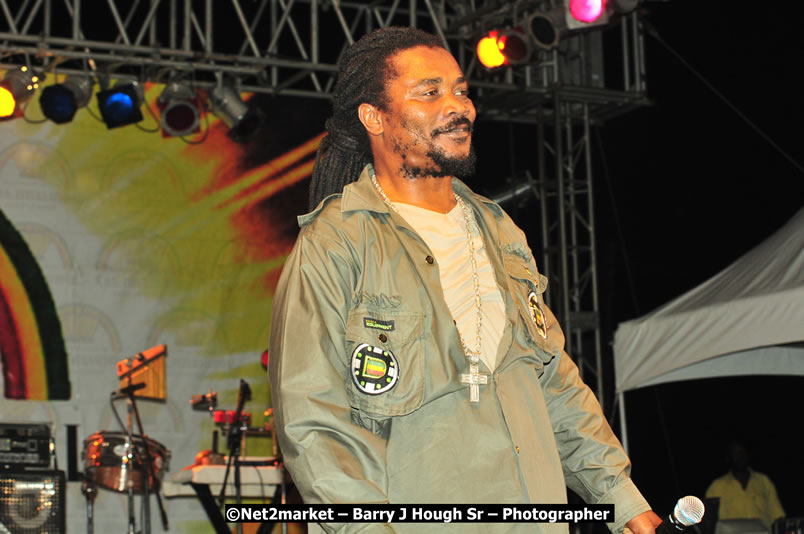 Unite The People An International Reggae Fest, Featuring: Beres Hammond, Coco T, Queen Ifrica, Khalil, Cameal Davis, Iley Dread, Rochelle, Geoffrey Star, Ras Penco, Kool DeLoy, Otis Gayle, J.McKay, Tiney Winey, Venue at Norman Manley Boulevard, Negril, Westmoreland, Jamaica - Saturday, April 4, 2009 - Photographs by Net2Market.com - Barry J. Hough Sr, Photographer/Photojournalist - Negril Travel Guide, Negril Jamaica WI - http://www.negriltravelguide.com - info@negriltravelguide.com...!