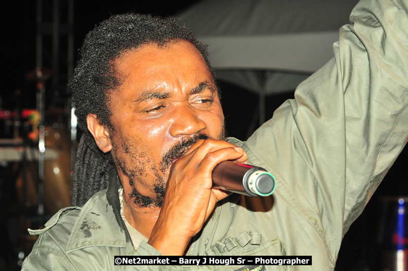 Unite The People An International Reggae Fest, Featuring: Beres Hammond, Coco T, Queen Ifrica, Khalil, Cameal Davis, Iley Dread, Rochelle, Geoffrey Star, Ras Penco, Kool DeLoy, Otis Gayle, J.McKay, Tiney Winey, Venue at Norman Manley Boulevard, Negril, Westmoreland, Jamaica - Saturday, April 4, 2009 - Photographs by Net2Market.com - Barry J. Hough Sr, Photographer/Photojournalist - Negril Travel Guide, Negril Jamaica WI - http://www.negriltravelguide.com - info@negriltravelguide.com...!