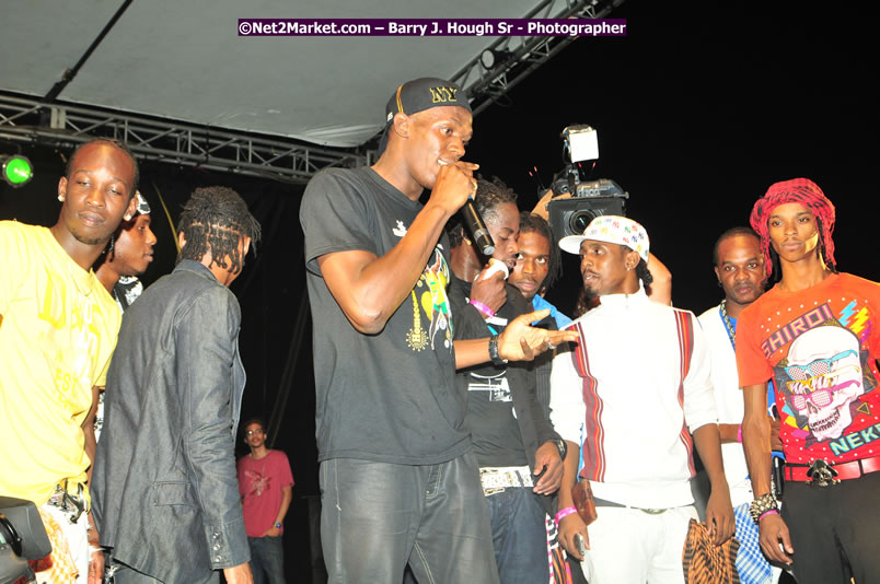 Usain Bolt of Jamaica - The Fastest Man In The World  - Usain Bolt Homecoming Celebrations Concert at the William Knibb High School Play Field, Trelawny - Ice, Ding Dong, Ravers Clavers, D'Angel, Voicemail, RDX and Dancers, Wayne Marshall, Tammi Chynn, Bugle, Nero, Tanya Stephens, Richie Spice, Kip Rich,and Shaggy - Photographs by Net2Market.com - Barry J. Hough Sr. Photojournalist/Photograper - Photographs taken with a Nikon D300 - Negril Travel Guide, Negril Jamaica WI - http://www.negriltravelguide.com - info@negriltravelguide.com...!