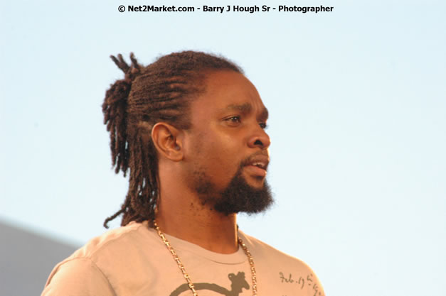 Freddie McGregor @ Western Consciousness 2007 - Presented by King of Kings Productons - Saturday, April 28, 2007 - Llandilo Cultural Centre, Savanna-La-Mar, Westmoreland, Jamaica W.I. - Negril Travel Guide, Negril Jamaica WI - http://www.negriltravelguide.com - info@negriltravelguide.com...!