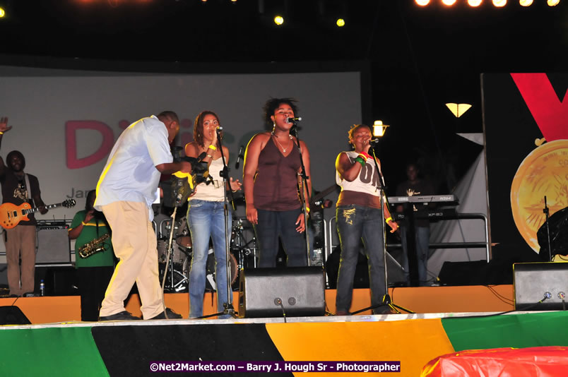 Jamaica's Athletes Celebration - Western Olympics Sports Gala & Trelawny Homecoming - Wednesday, October 8, 2008 - Photographs by Net2Market.com - Barry J. Hough Sr. Photojournalist/Photograper - Photographs taken with a Nikon D300 - Negril Travel Guide, Negril Jamaica WI - http://www.negriltravelguide.com - info@negriltravelguide.com...!