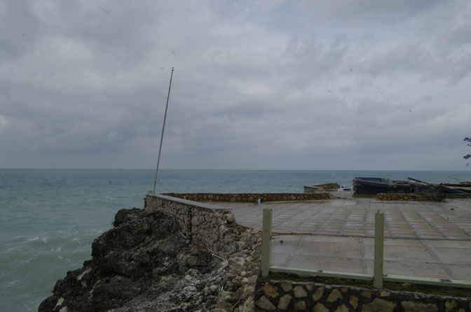 W orld Famous - Rick's Cafe - Negril's West End Cliffs - After Ivan - Negril Travel Guide, Negril Jamaica WI - http://www.negriltravelguide.com - info@negriltravelguide.com...!