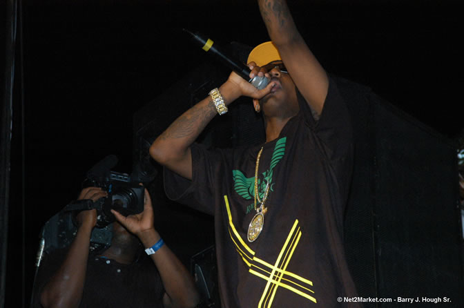 Fabolous - Red Stripe Reggae Sumfest 2005 - International Night - July 22th, 2005 - Negril Travel Guide, Negril Jamaica WI - http://www.negriltravelguide.com - info@negriltravelguide.com...!