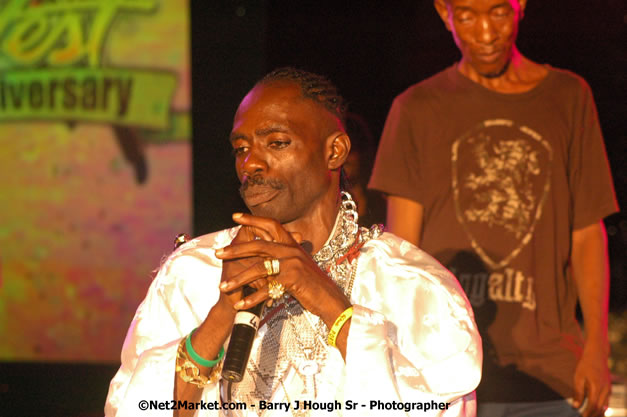 Ninja Man - Explosion - Red Stripe Reggae Sumfest 2007 - Thursday, July 19, 2007 - Red Stripe Reggae Sumfest 2007 at Catherine Hall, Montego Bay, St James, Jamaica W.I. - Negril Travel Guide, Negril Jamaica WI - http://www.negriltravelguide.com - info@negriltravelguide.com...!