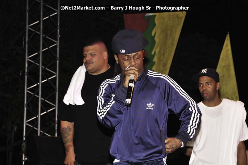 Lil Wayne @ Red Stripe Reggae Sumfest 2008 International Night 2, Catherine Hall, Montego Bay - Saturday, July 19, 2008 - Reggae Sumfest 2008 July 13 - July 19, 2008 - Photographs by Net2Market.com - Barry J. Hough Sr. Photojournalist/Photograper - Photographs taken with a Nikon D300 - Negril Travel Guide, Negril Jamaica WI - http://www.negriltravelguide.com - info@negriltravelguide.com...!