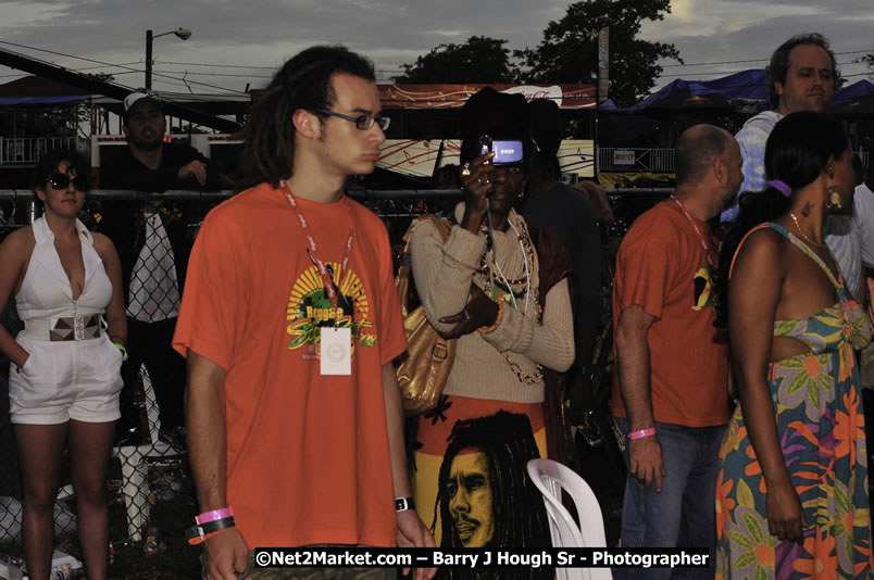 John Holt @ Reggae Sumfest 2008 International Night 2, Catherine Hall, Montego Bay - Saturday, July 19, 2008 - Reggae Sumfest 2008 July 13 - July 19, 2008 - Photographs by Net2Market.com - Barry J. Hough Sr. Photojournalist/Photograper - Photographs taken with a Nikon D300 - Negril Travel Guide, Negril Jamaica WI - http://www.negriltravelguide.com - info@negriltravelguide.com...!